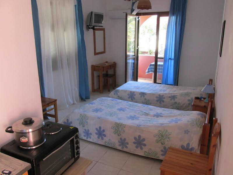 Marie Apartment Сидари Екстериор снимка