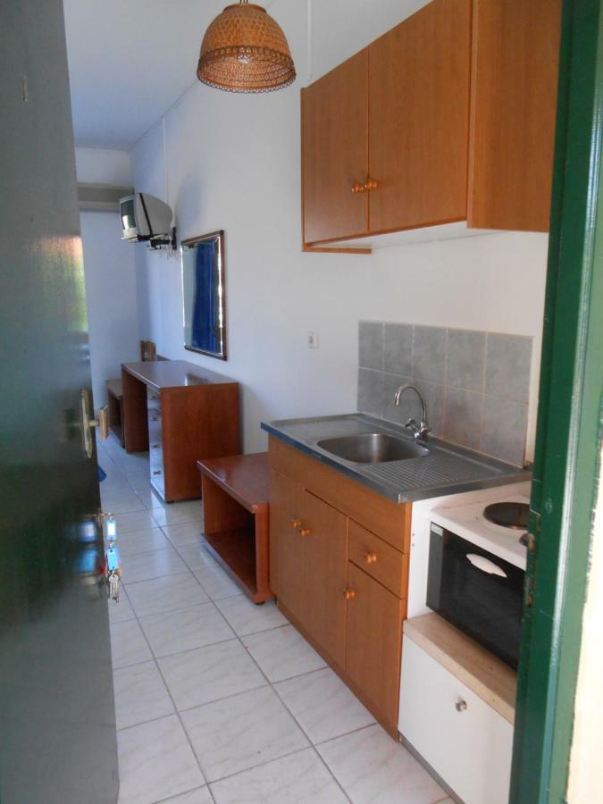 Marie Apartment Сидари Екстериор снимка